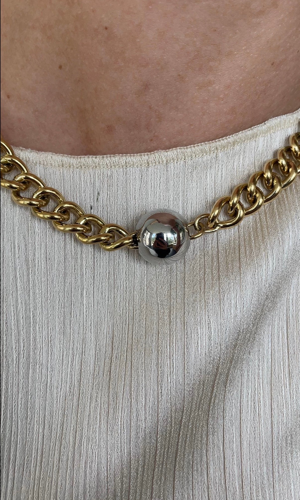 Middle Pearl necklace