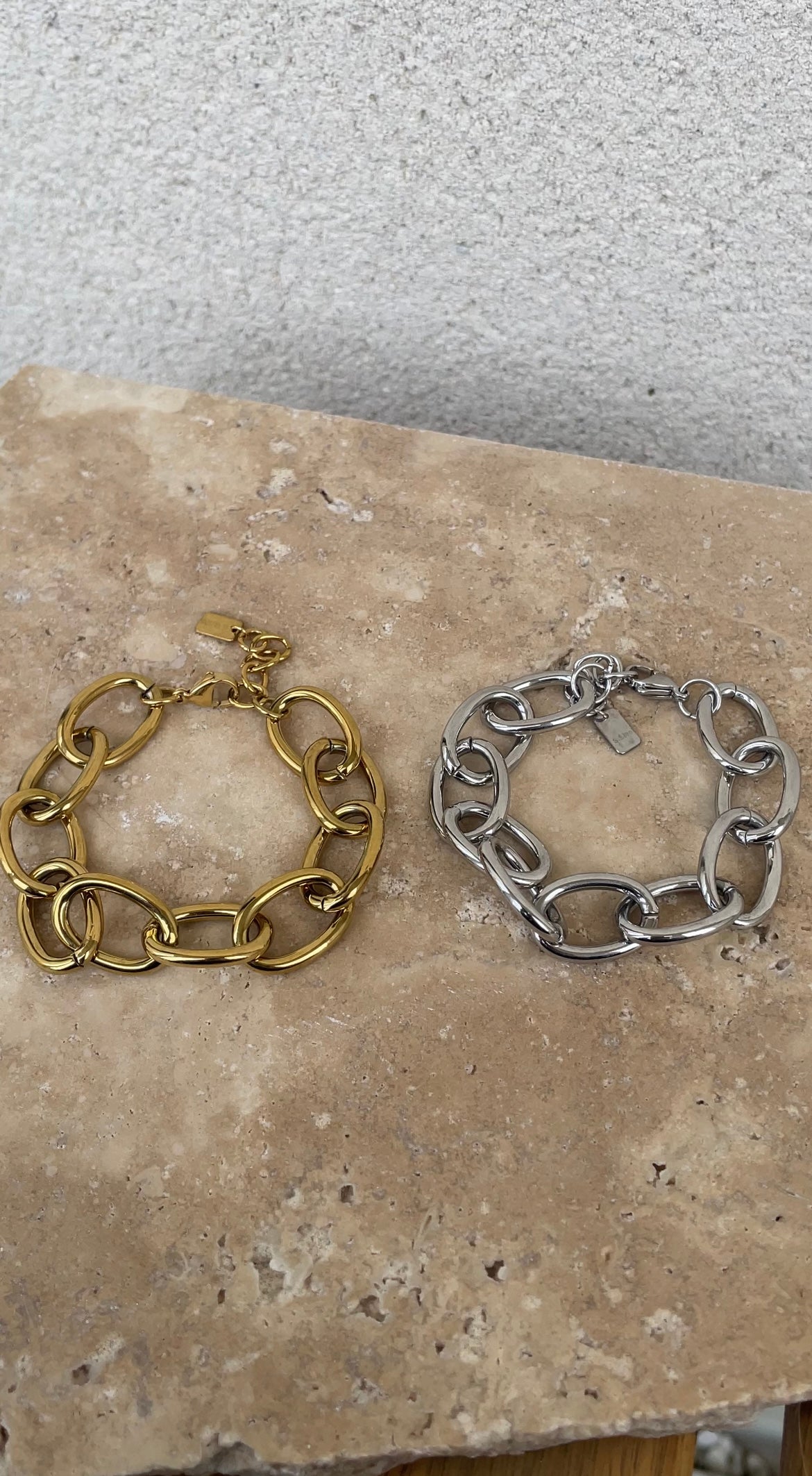 Bold chain bracelet