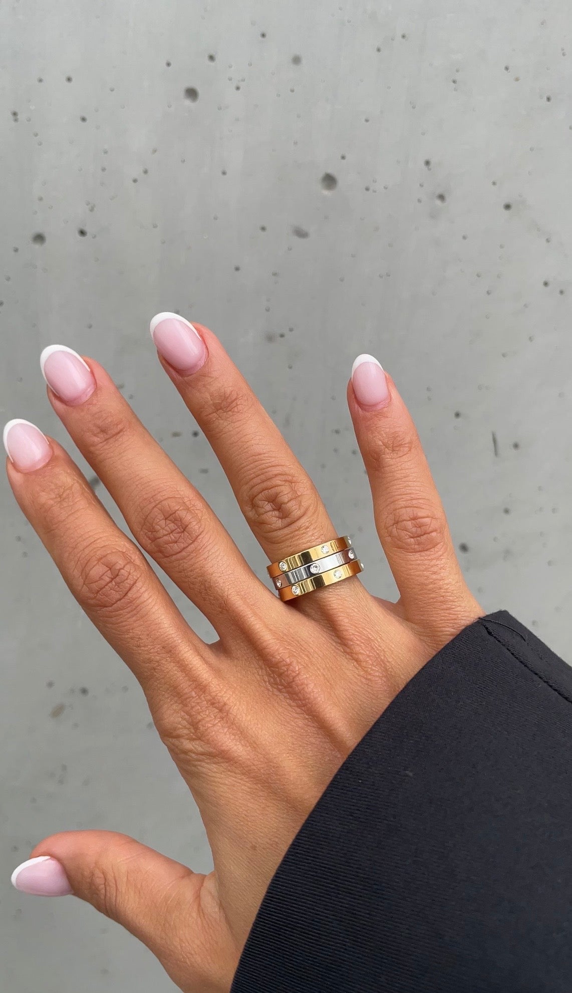 Triple gems ring