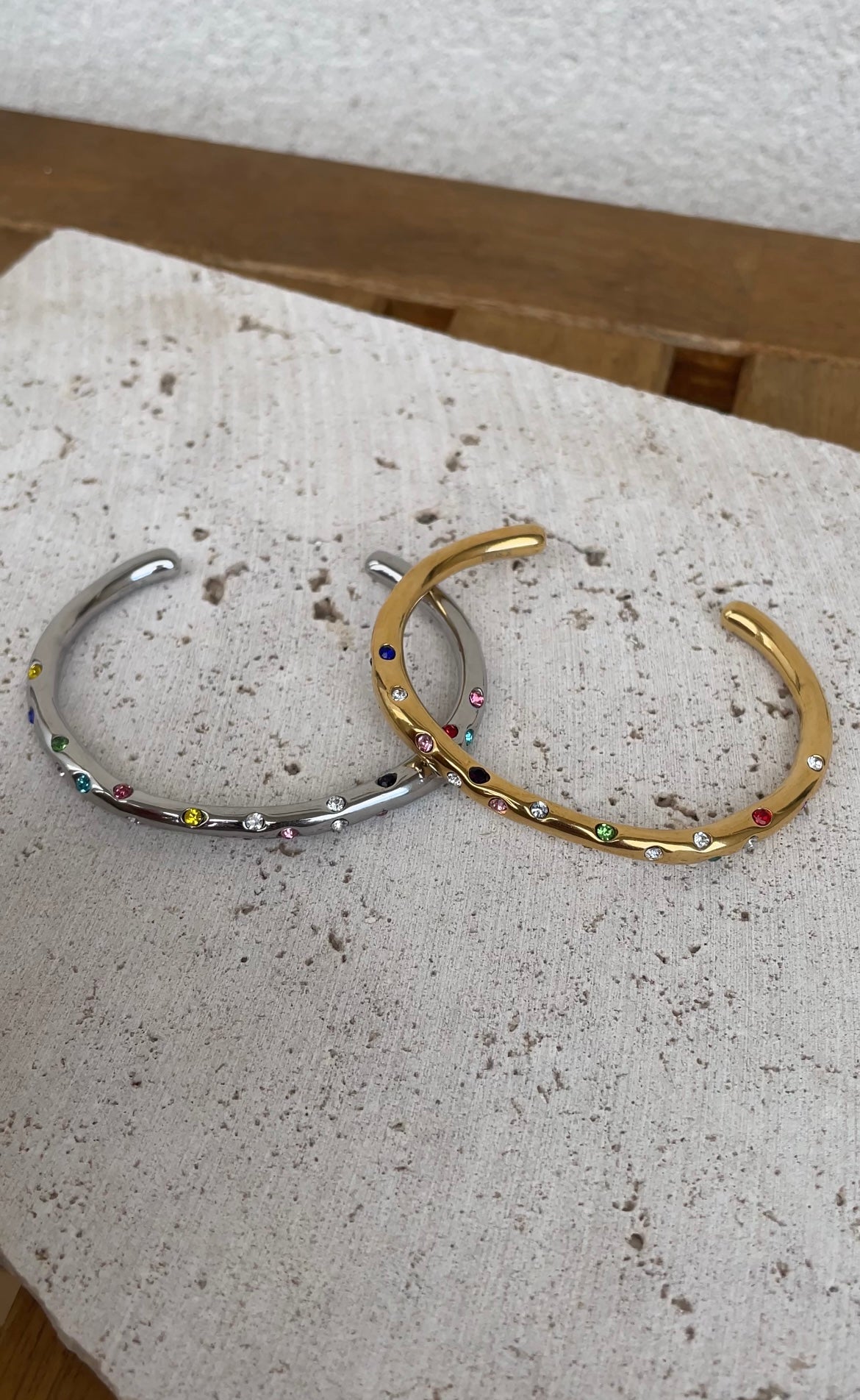 Colored bangle