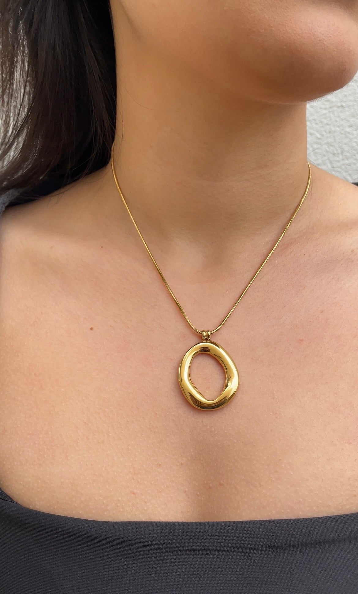 Circular necklace