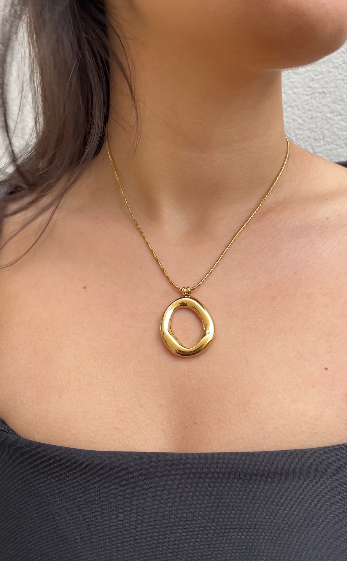 Circular necklace