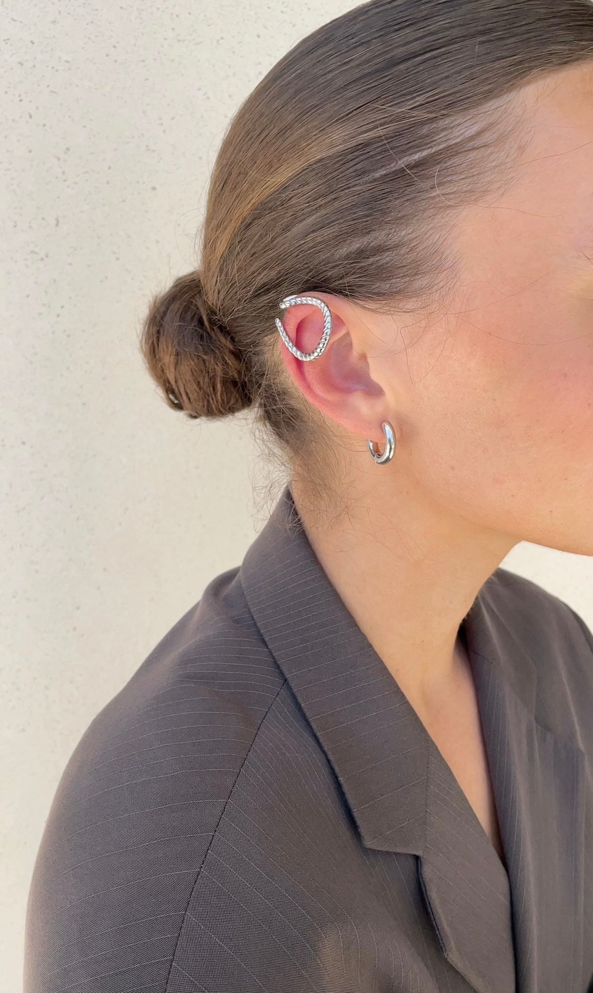 Striped ear cuff