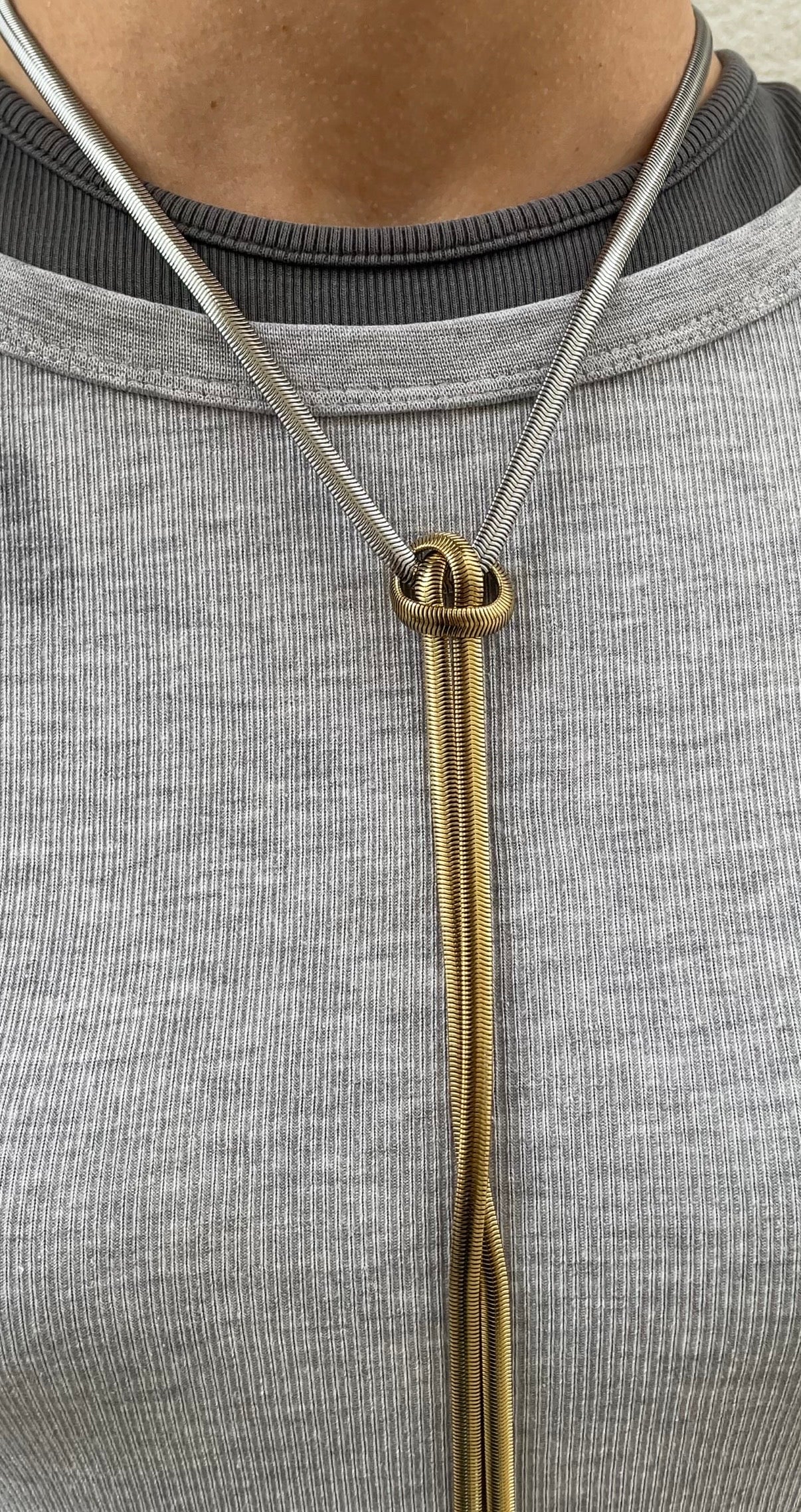 Knot snake necklace