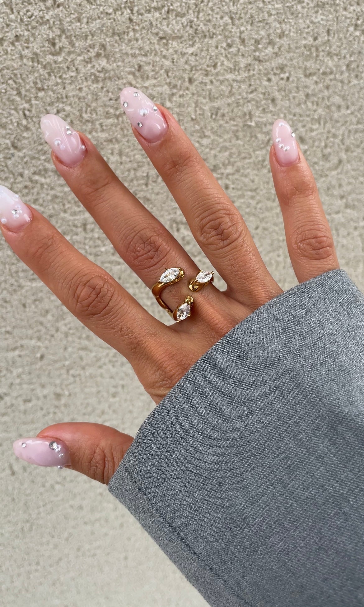 Gems crochet ring