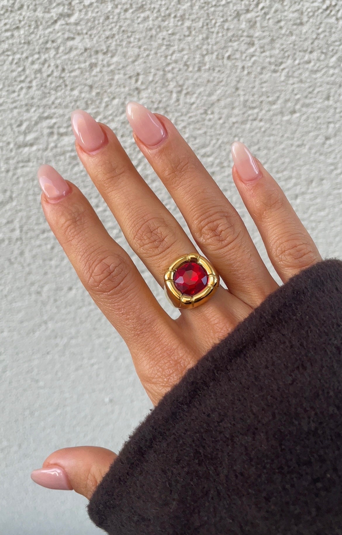Versailles ring