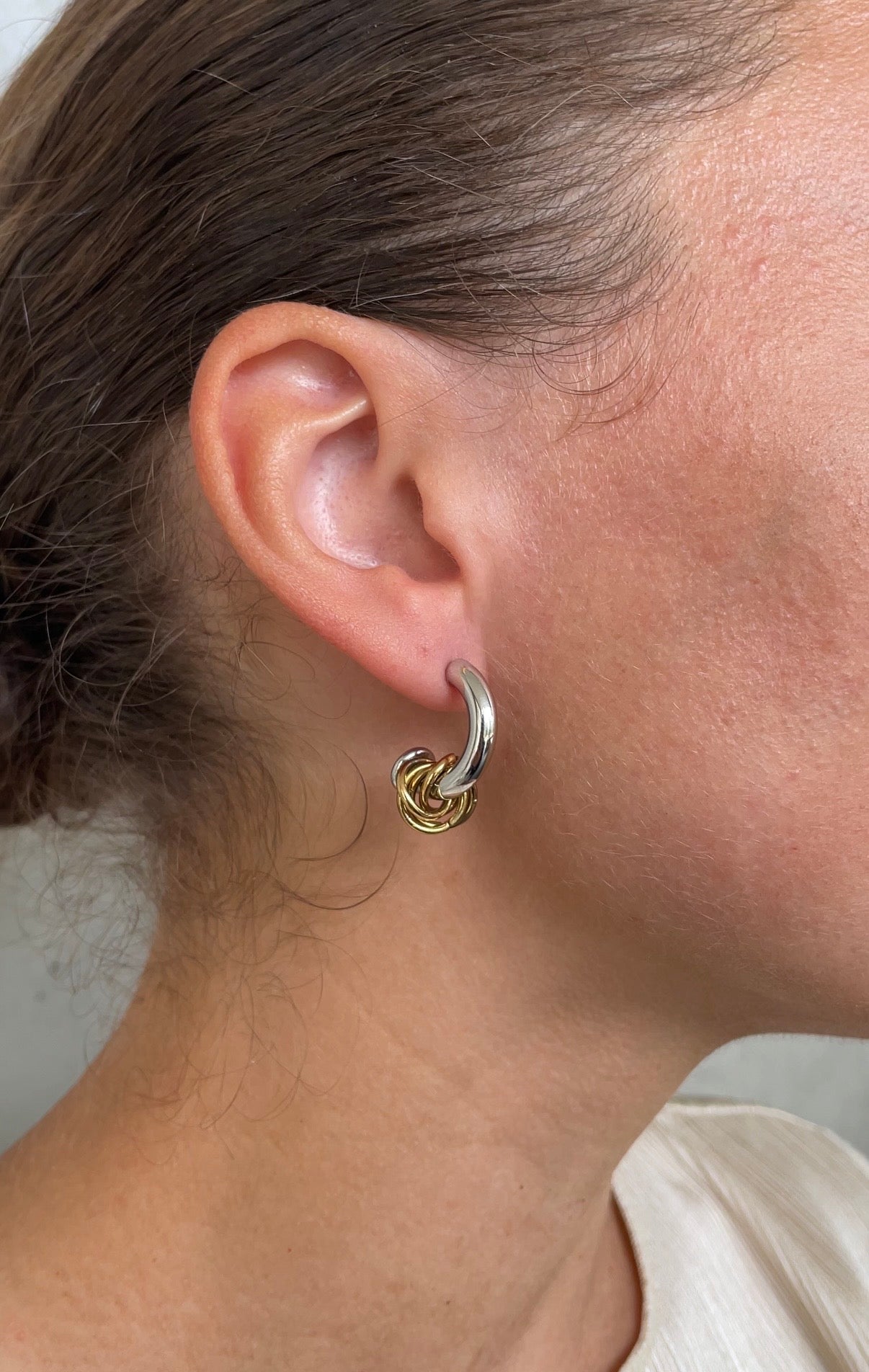 Thin Asymmetric knot earrings