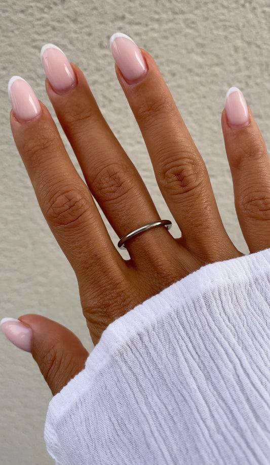 Thin Simple ring