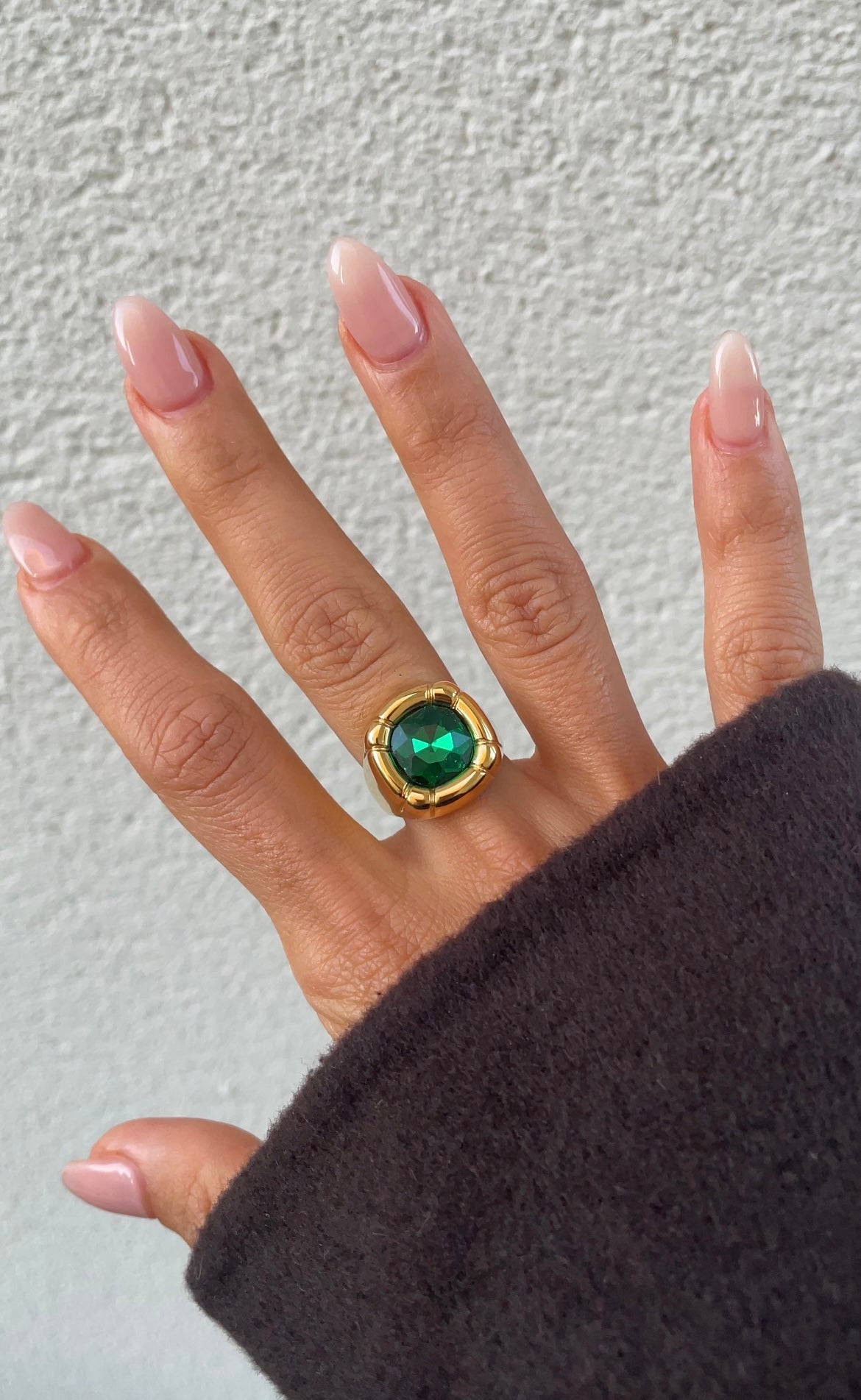 Versailles ring