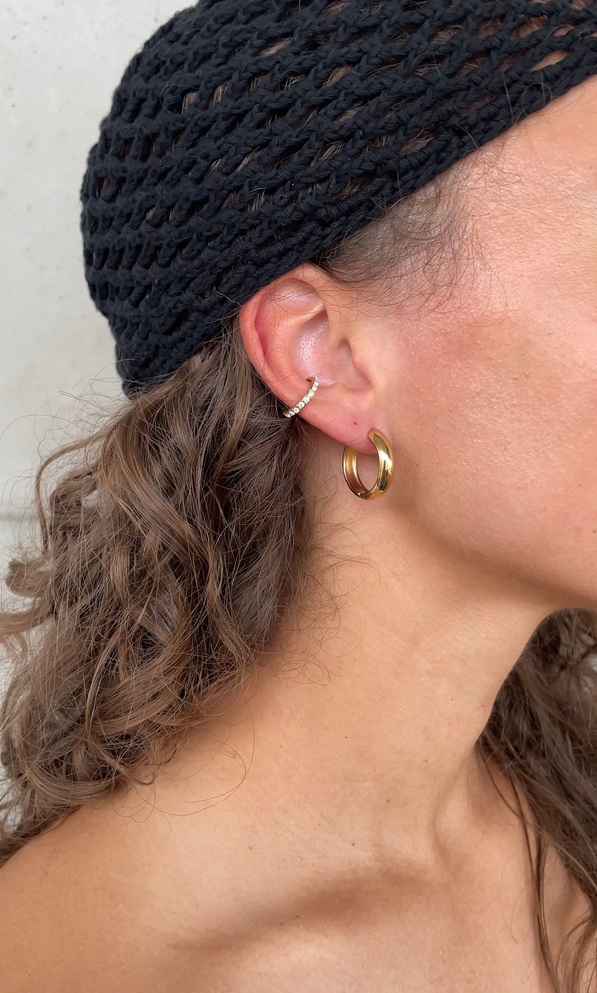 Thin gems ear cuff