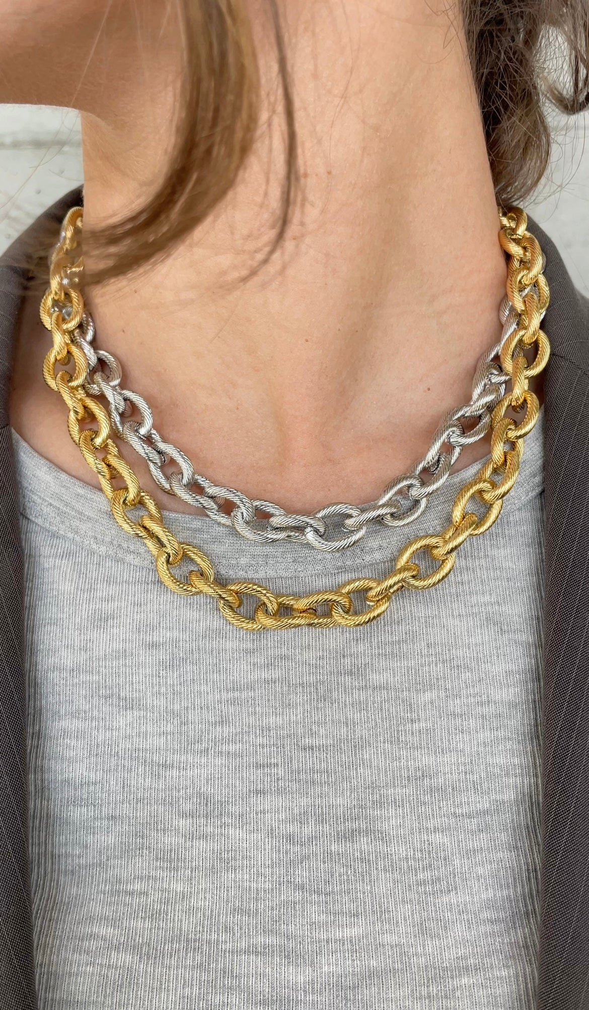 Striped Bold chain
