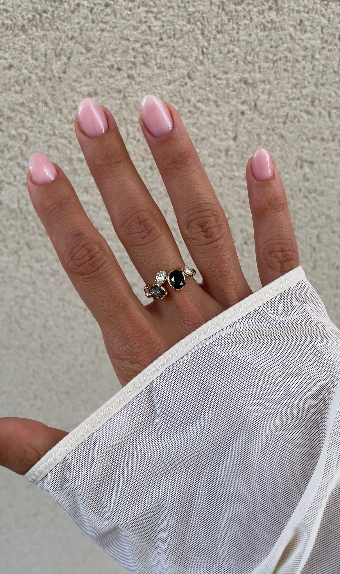 Colored gems ring