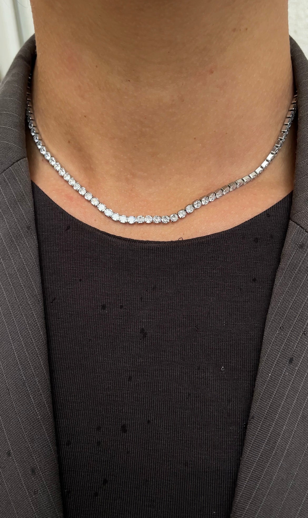 Thick gems necklace