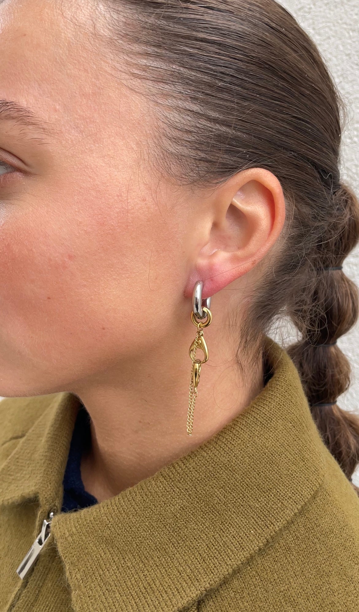 Handcuff earrings