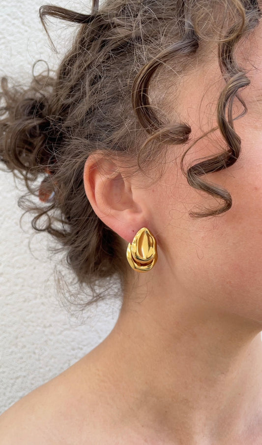 Tiny two pieces earrings