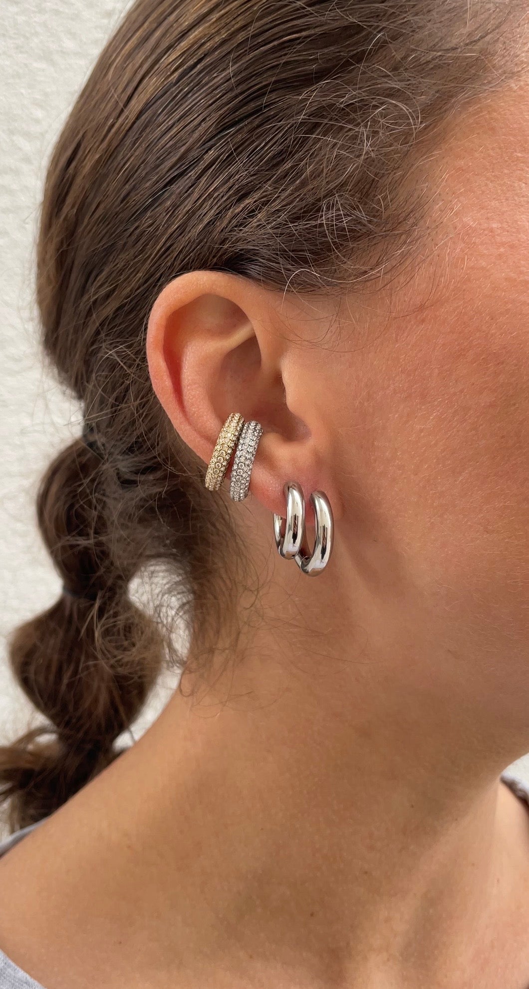 Classic gems ear cuff