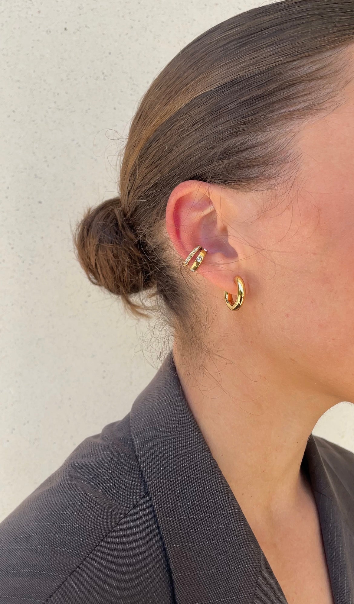 Double gems ear cuff