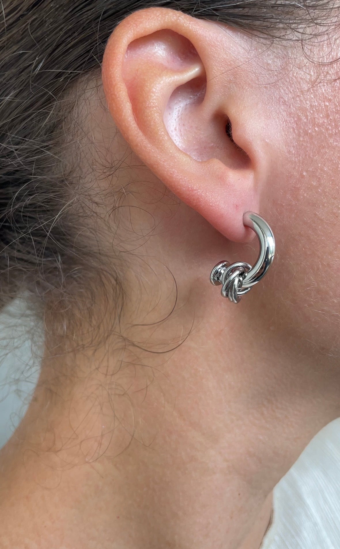 Thin Asymmetric knot earrings