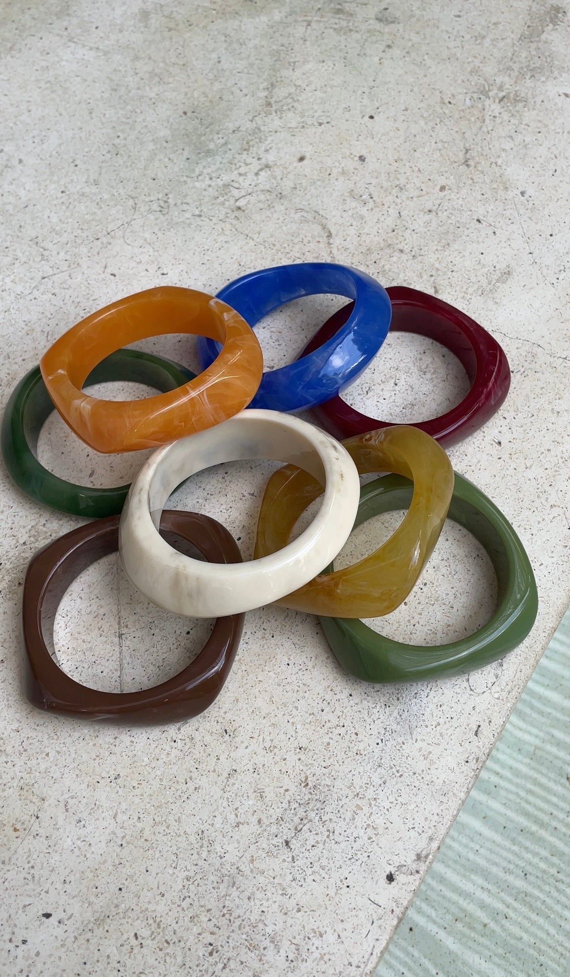 Resine bangle