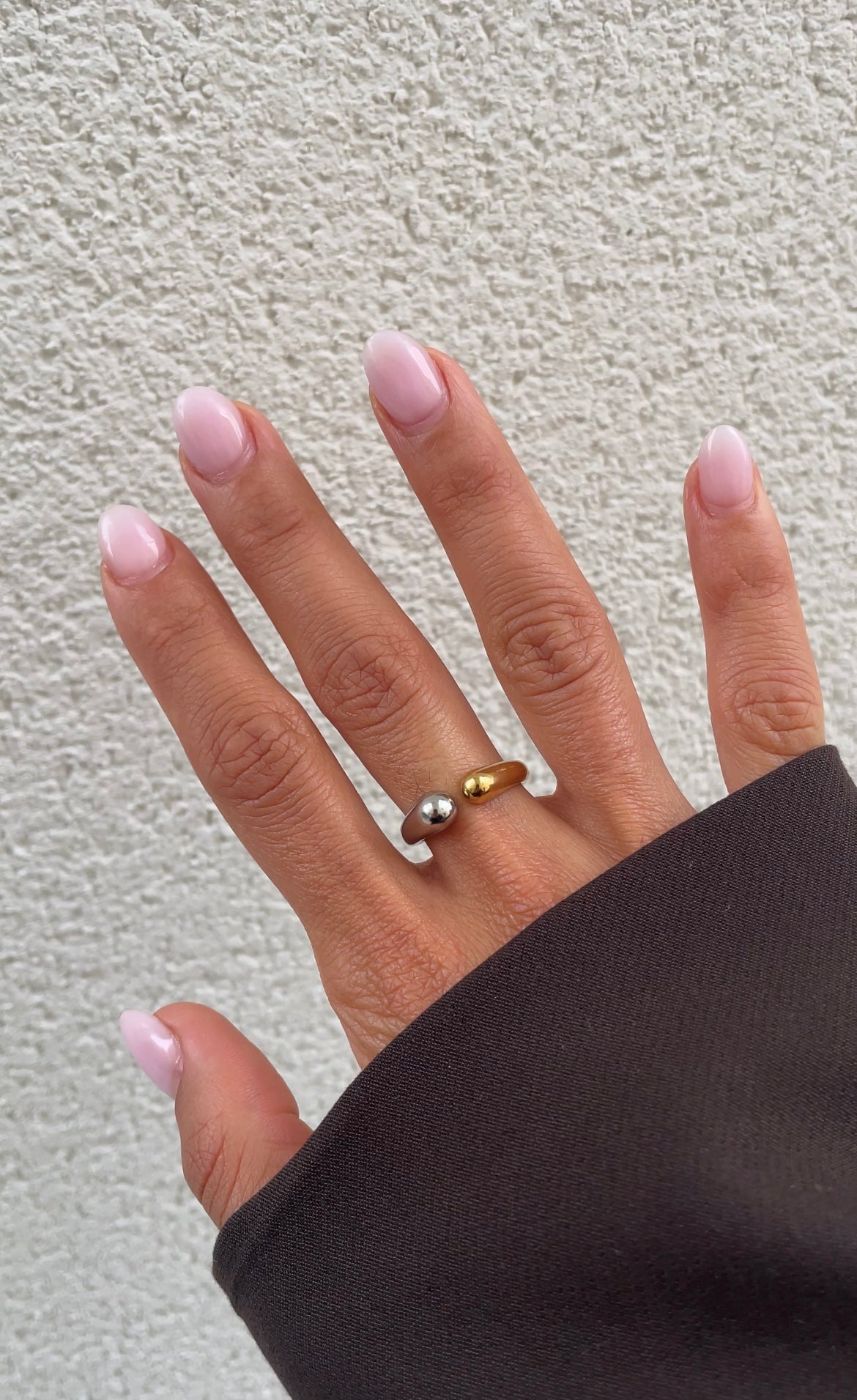 Eyes ring