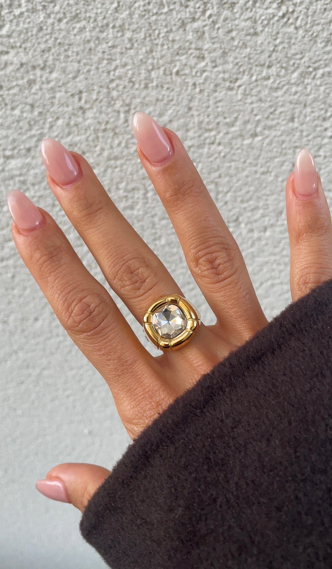Versailles ring