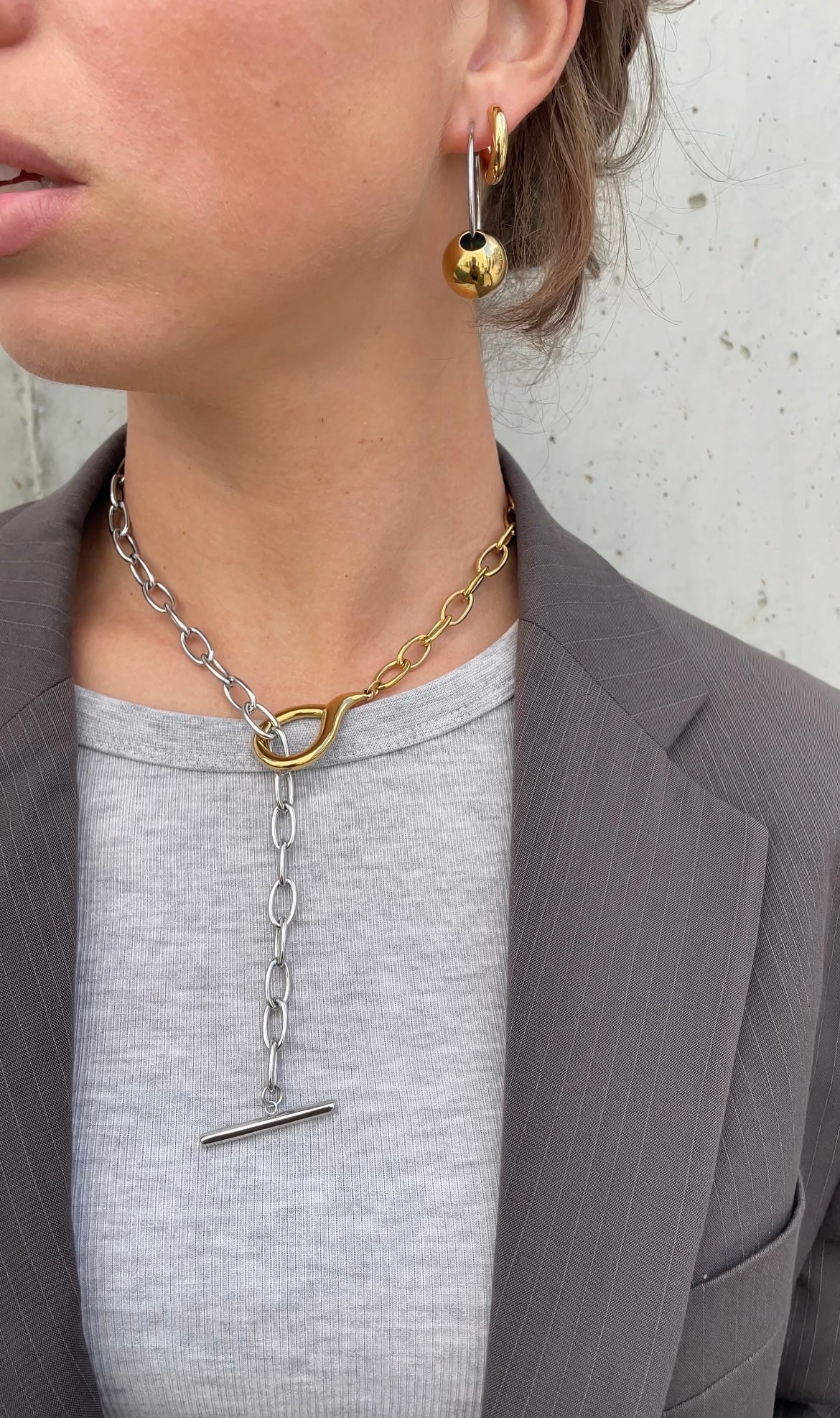 Eye necklace