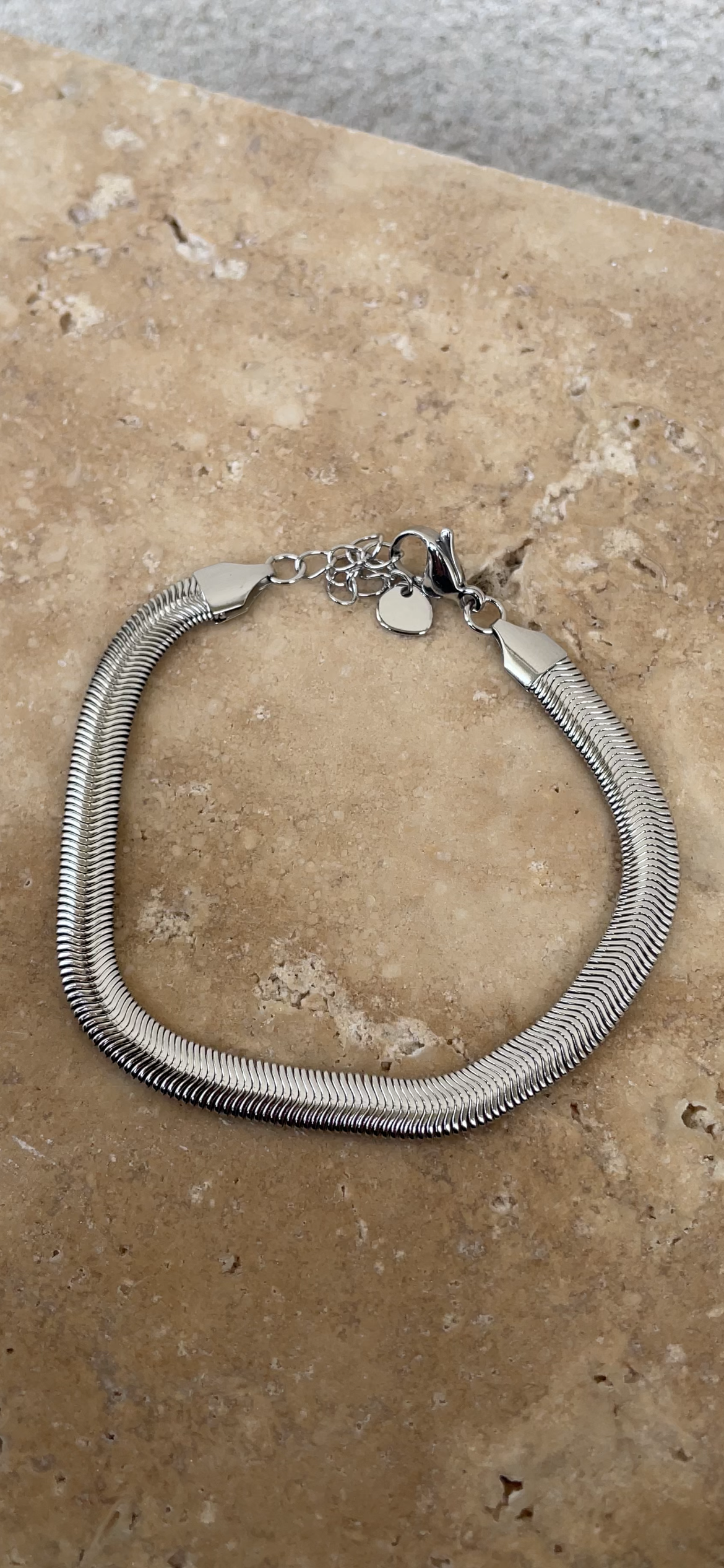 Snake bracelet