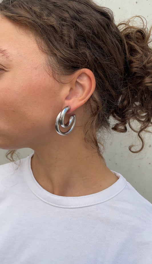 Duo illusion earrings