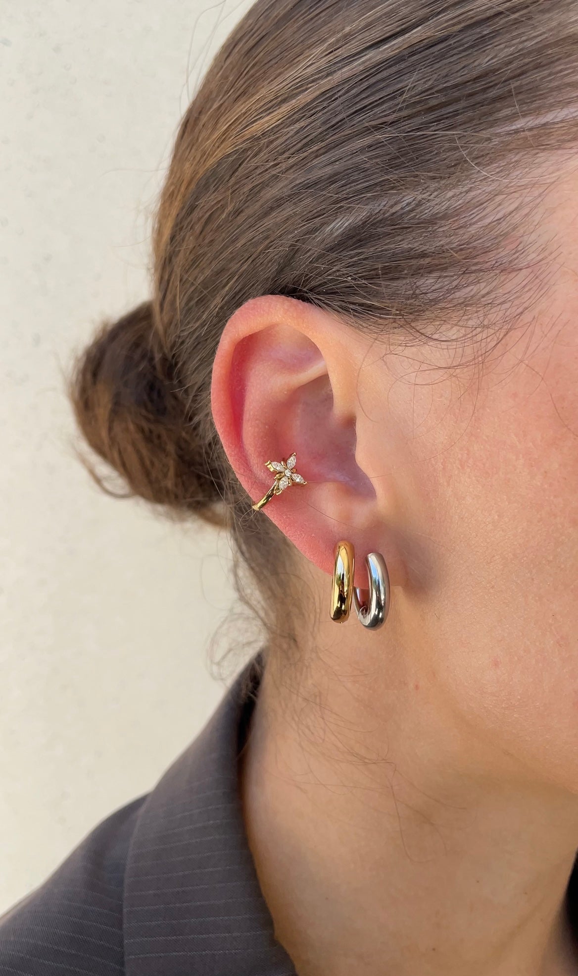 Star ear cuff