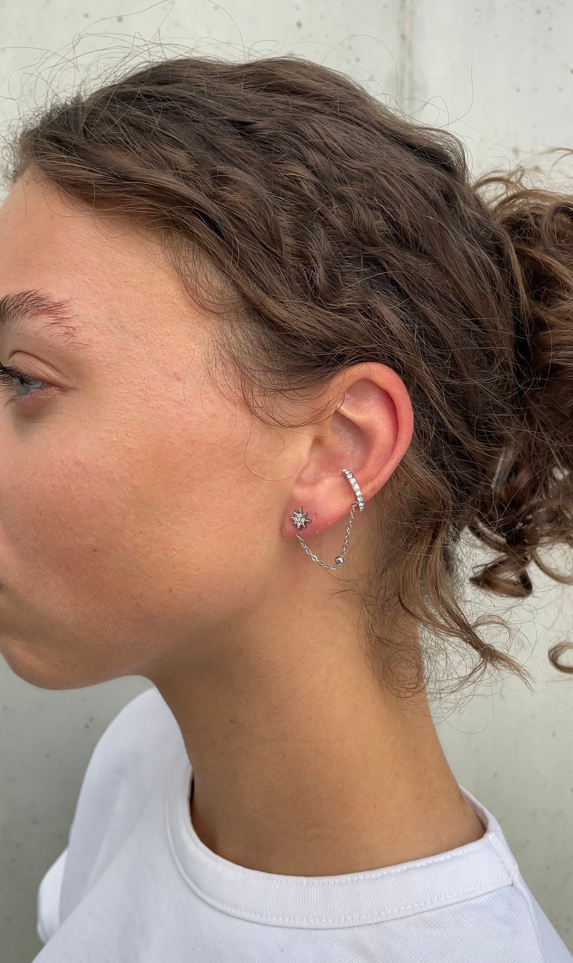 Mono ear cuff