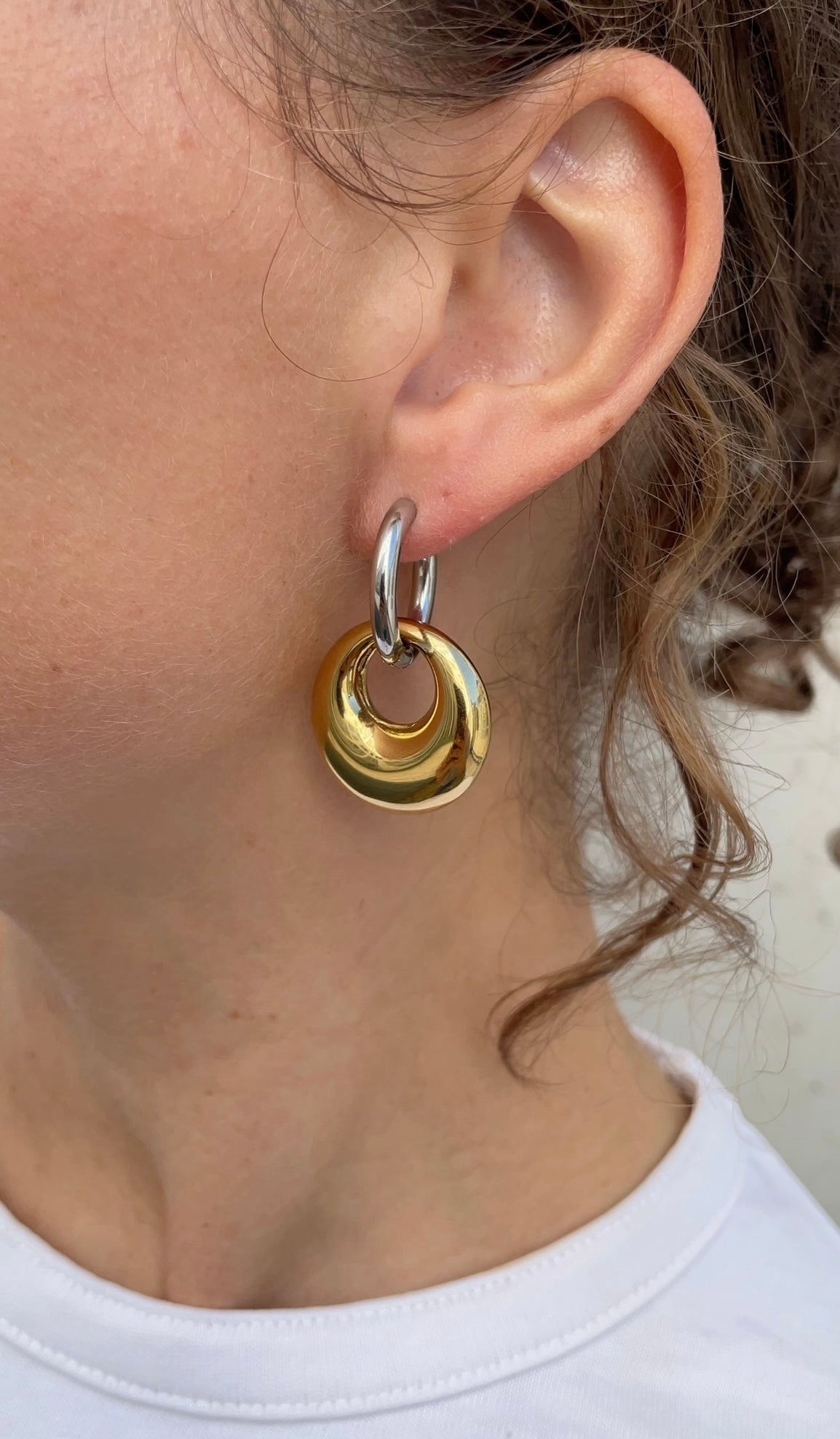 Round X hoops