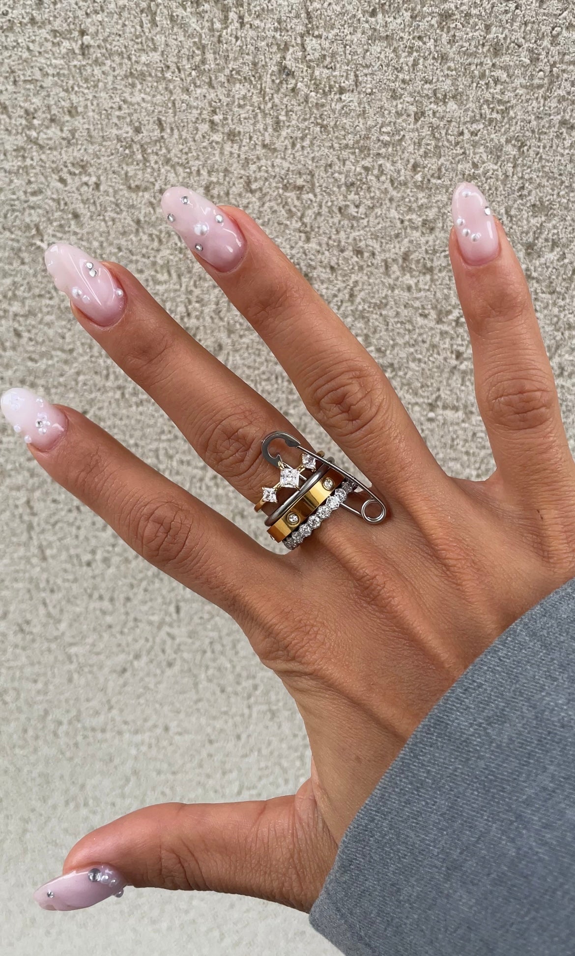 Gems couture ring