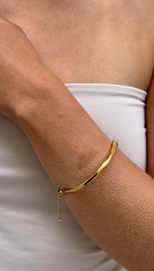 Semi bangle bracelet