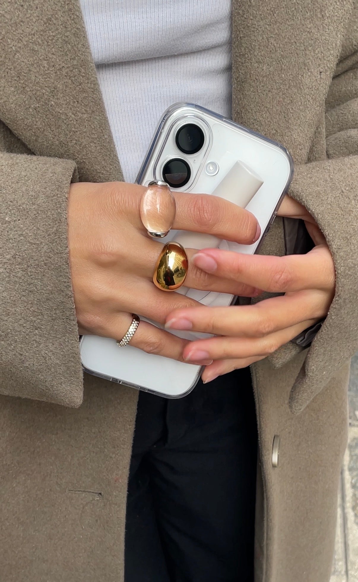 Crystal clear ring