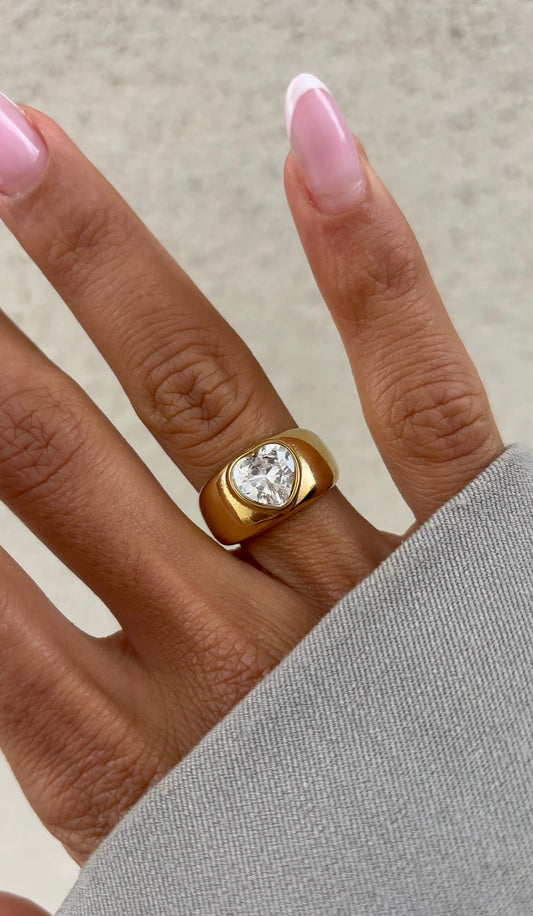 Vintage heart ring