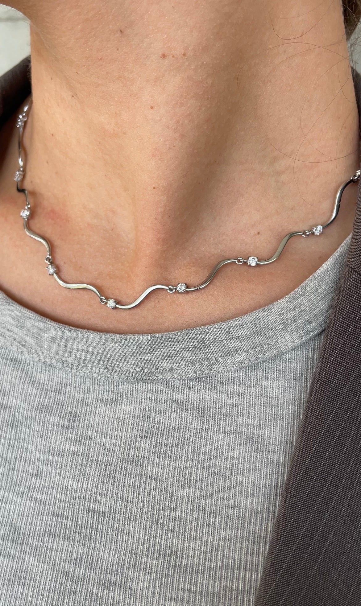 Wave necklace