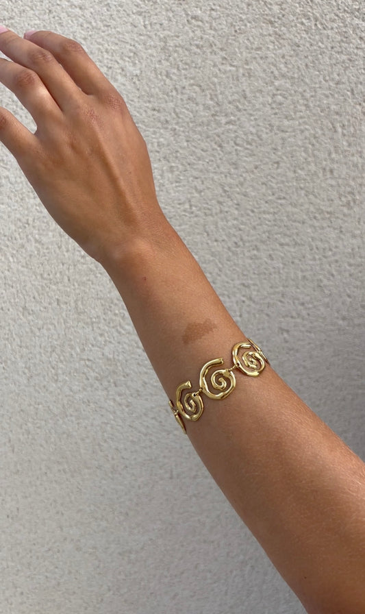 Spiral bracelet