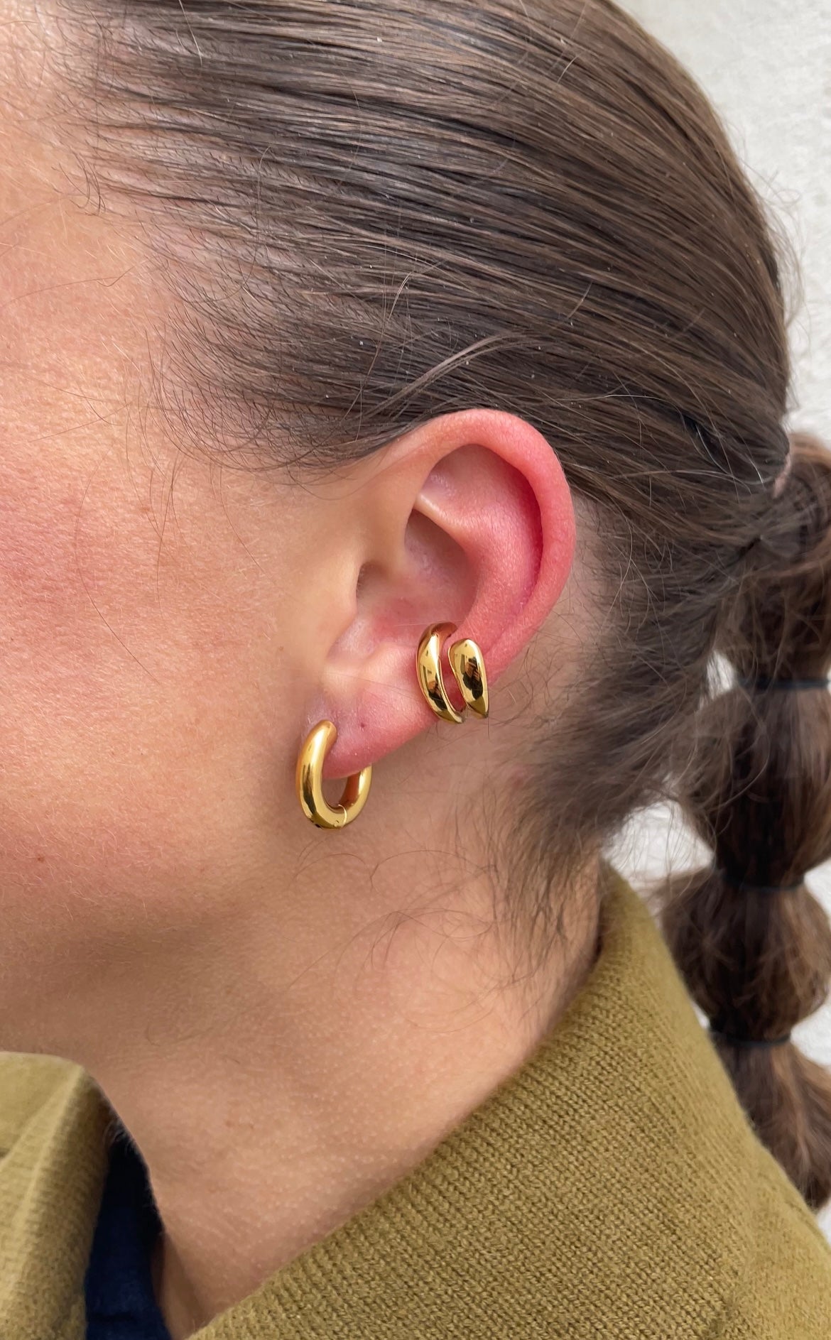 Embrace ear cuff