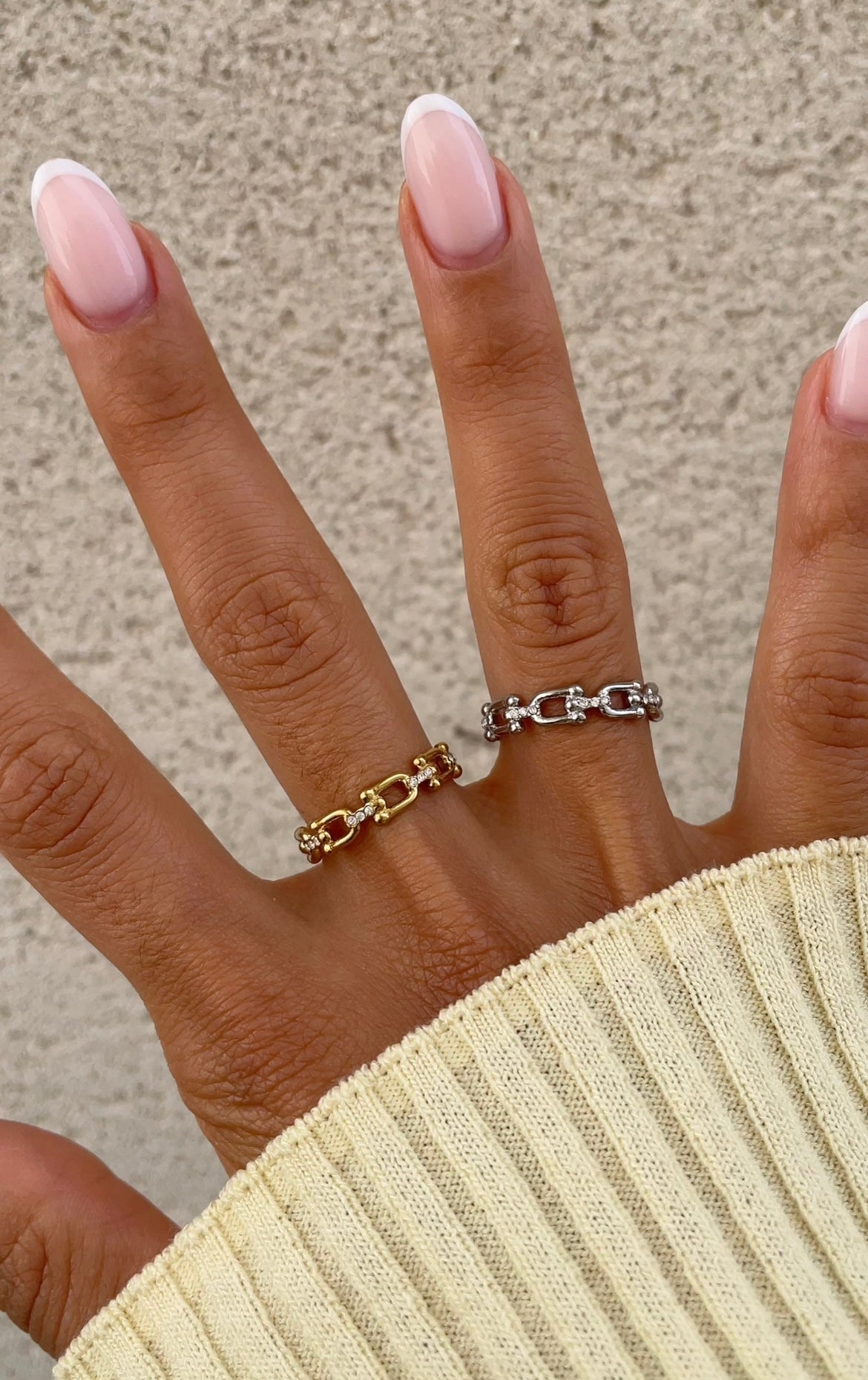 Thin chain ring