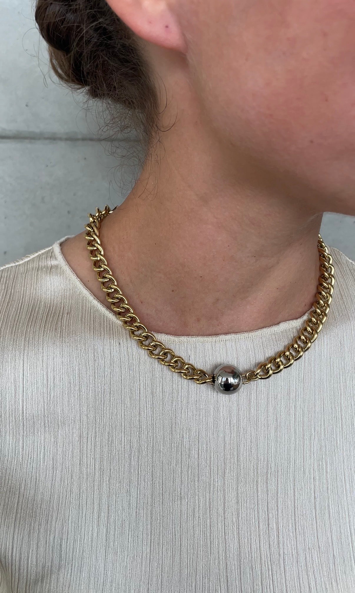 Middle Pearl necklace