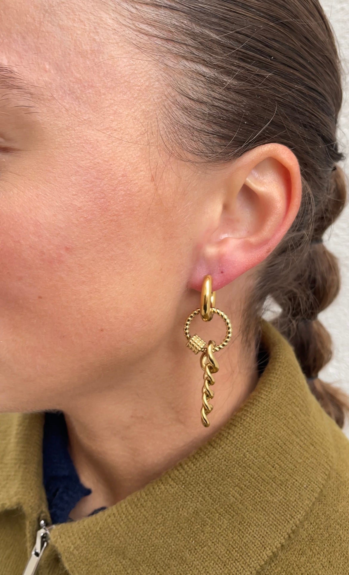 Round chain earrings