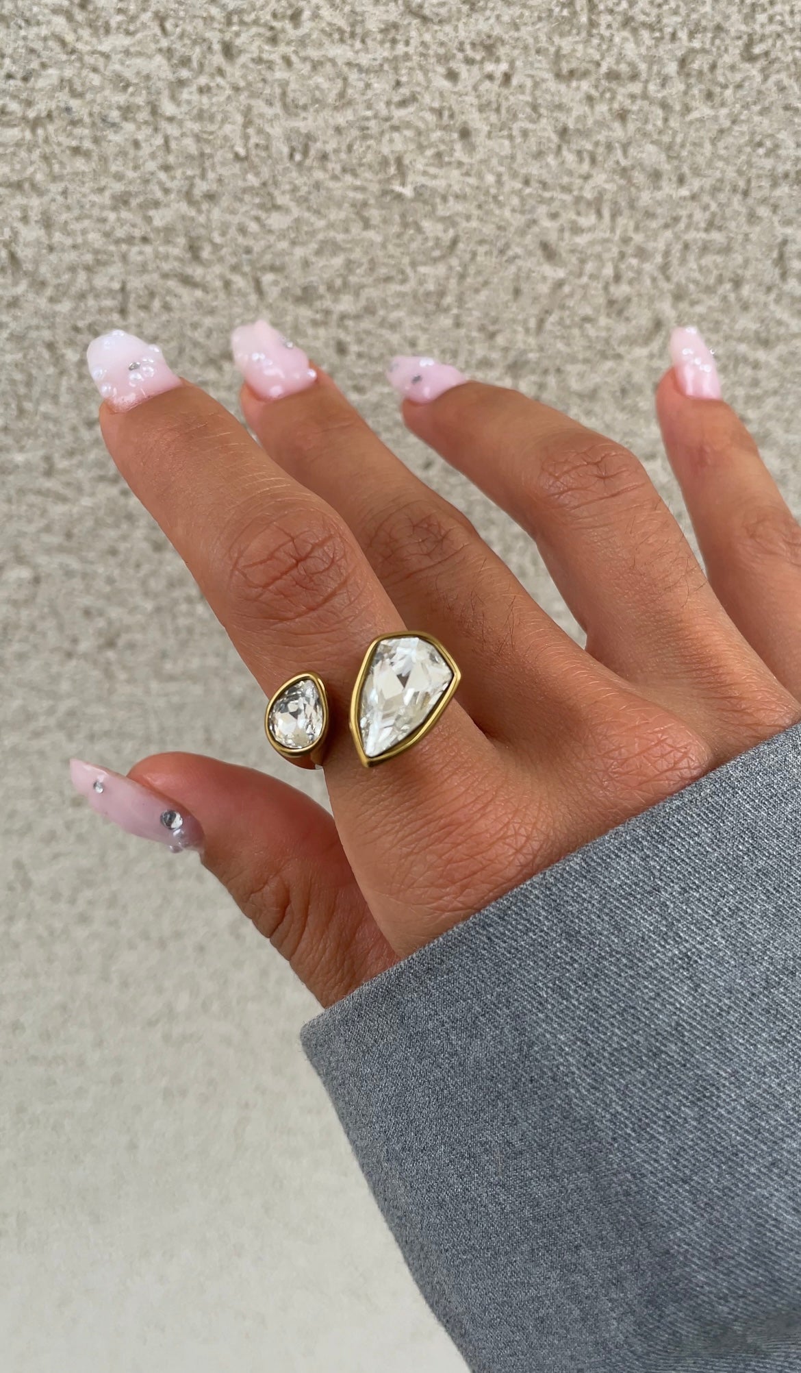 Double gems ring