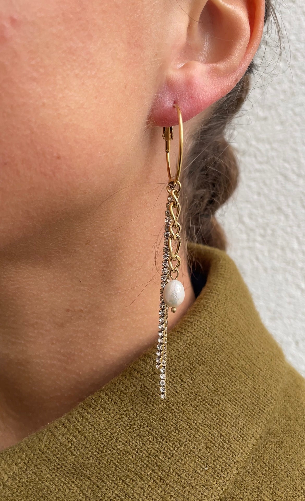 Thin Festive earrings