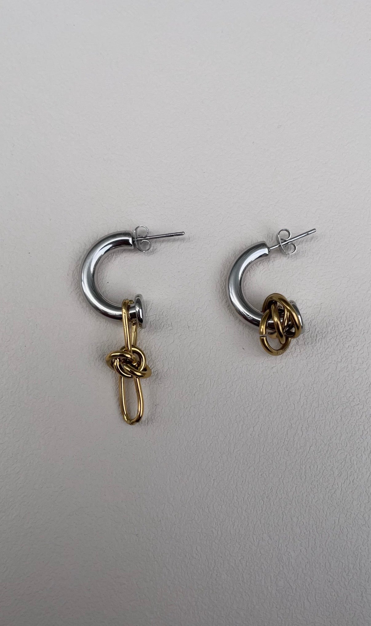 Thin Asymmetric knot earrings