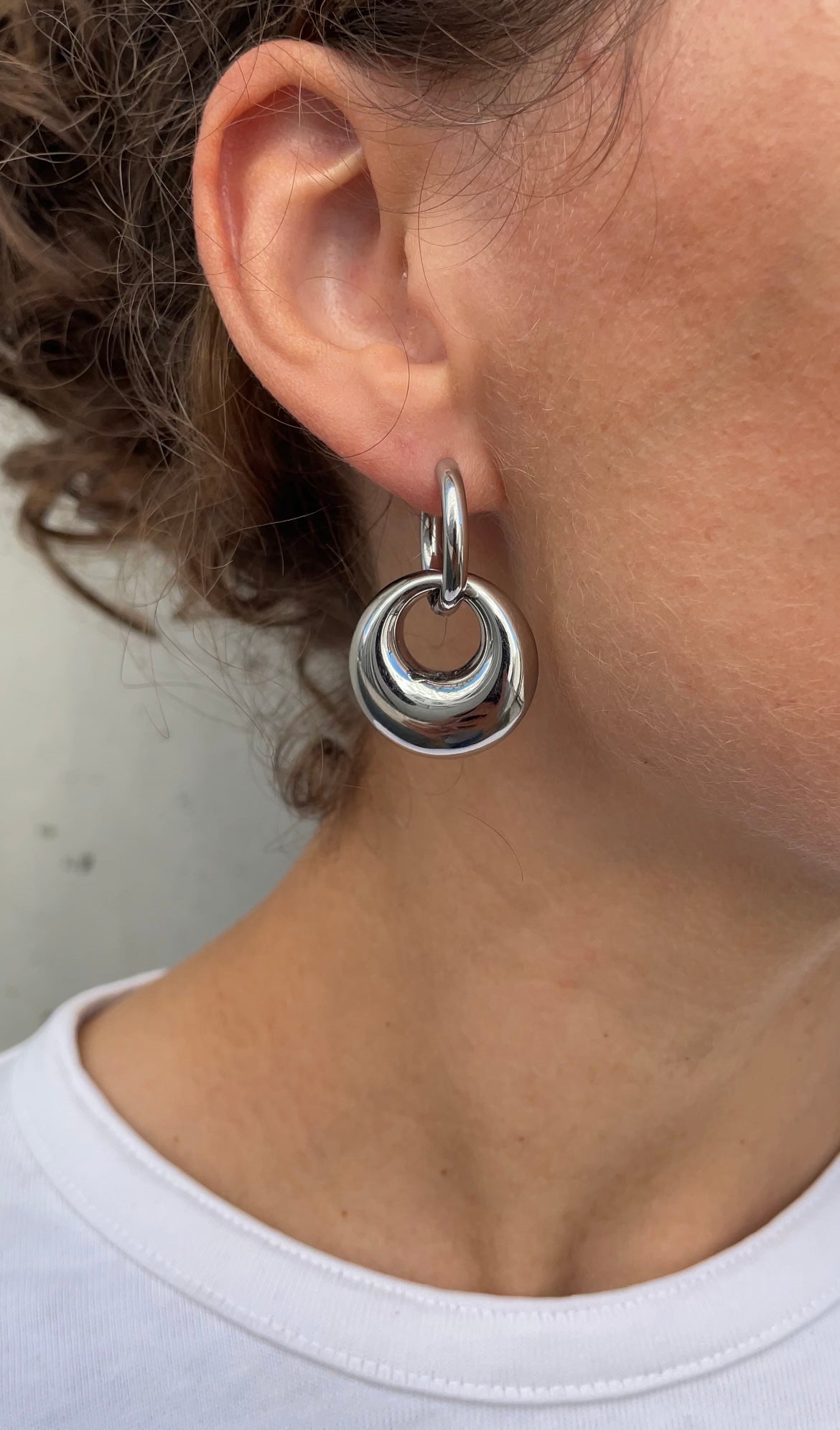 Round X hoops