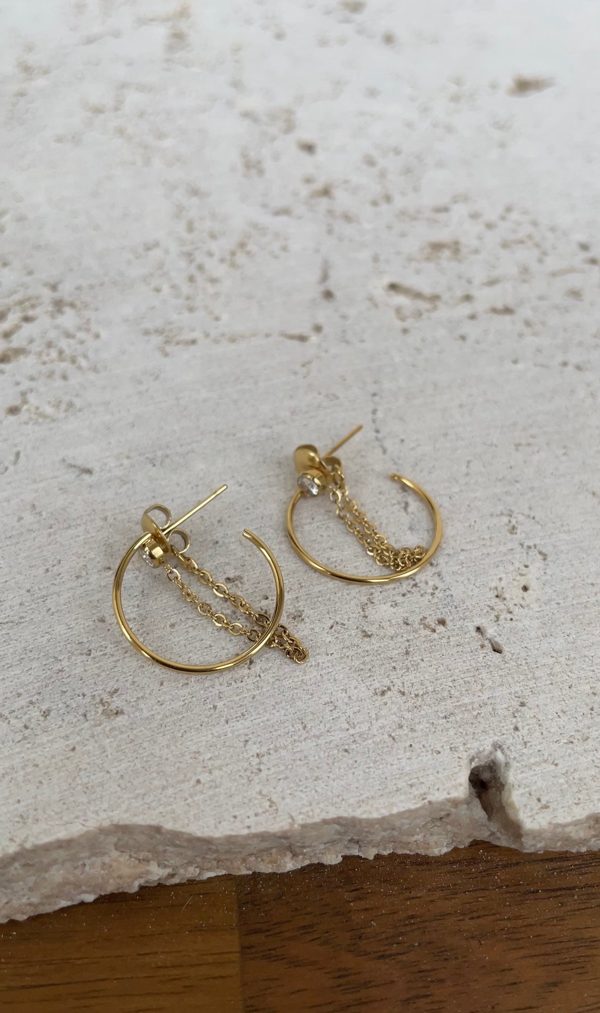 Dainty hoops