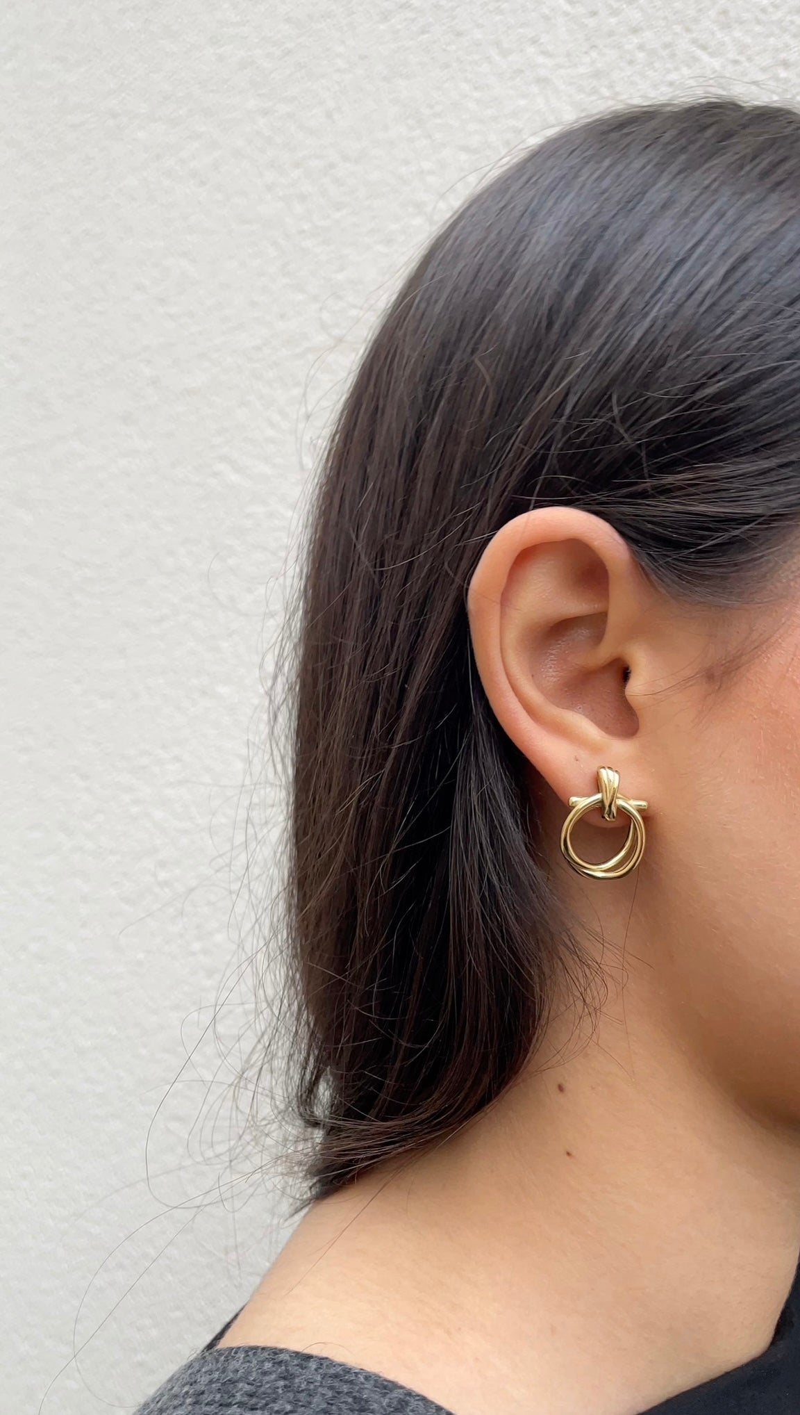 Small noeud earrings