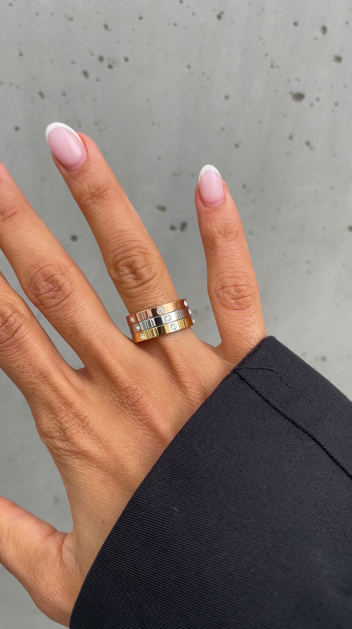 Triple gems ring