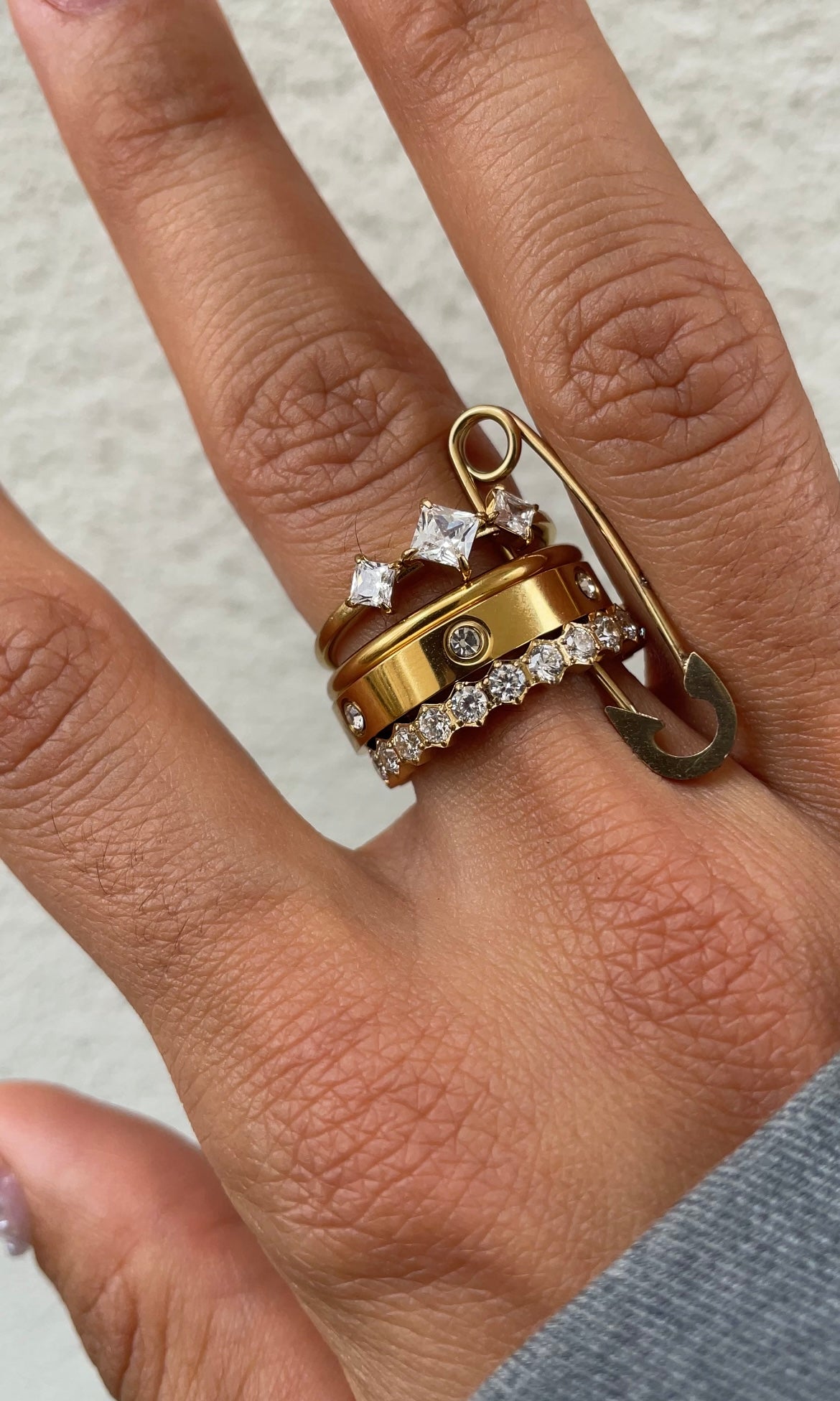 Gems couture ring
