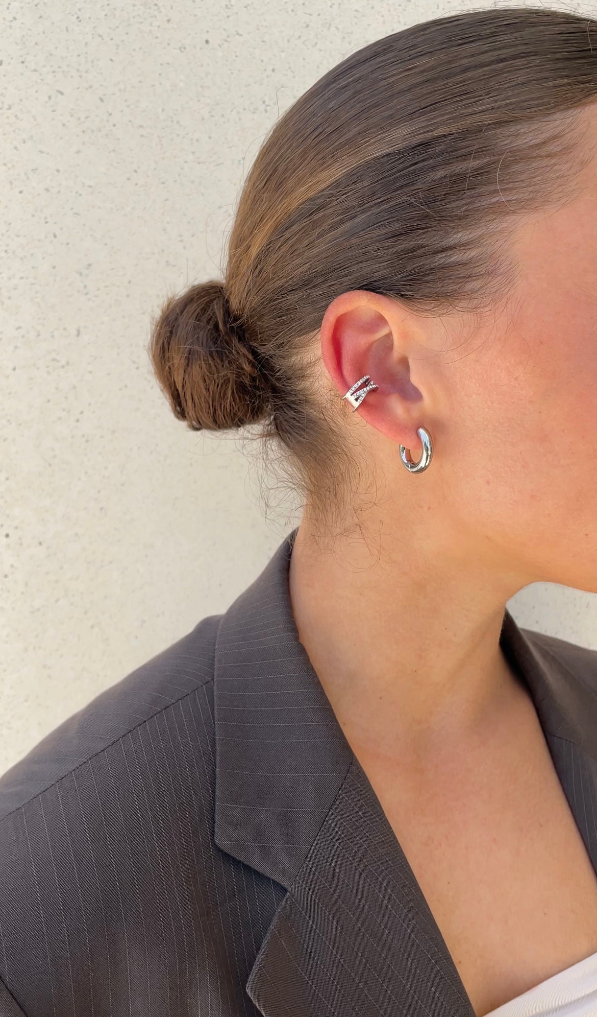 Cross gems ear cuff